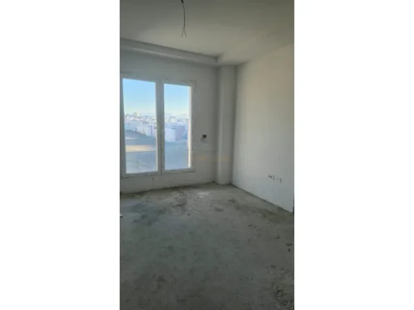 Tirane, shitet apartament+verande | Penthouse 2+1 Kati 7, 97 m² 278.000 € (Ali Dem)