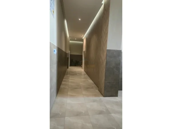 Tirane, shitet apartament+verande | Penthouse 2+1 Kati 7, 97 m² 278.000 € (Ali Dem)