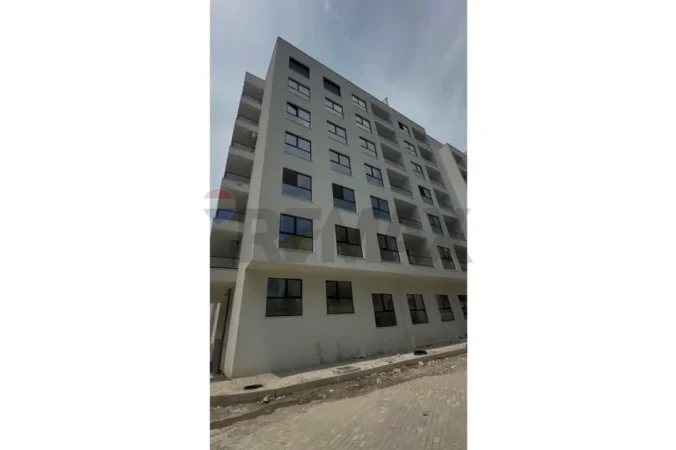 Kavaje, shitet apartament 1+1 Kati 1, 69 m² 77.000 € (LIBURNA)