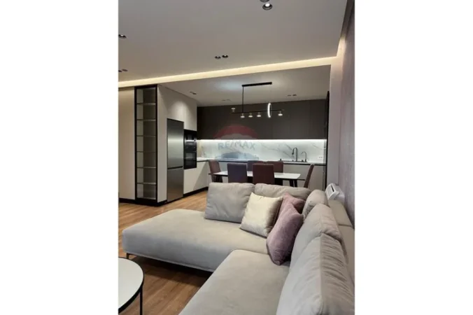 Tirane, jepet me qera apartament 1+1 Kati 3, 750 € 