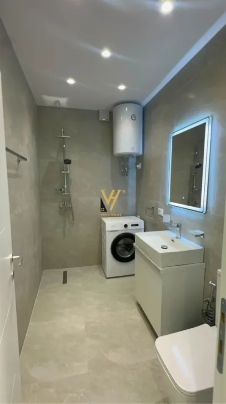 Tirane, shitet apartament 2+1+Ballkon Kati 9, 70 m² 235.000 € (MYSLYM SHYRI)