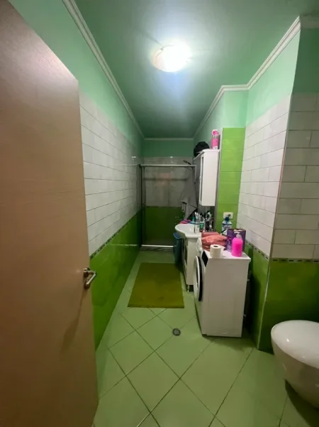 Tirane, shitet apartament 2+1 Kati 4, 79 m² 145.000 € (Don Bosko)