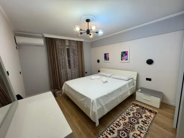 Tirane, shitet apartament 2+1+Ballkon Kati 2, 84 m² 252.000 € (Rruga Mine Peza)