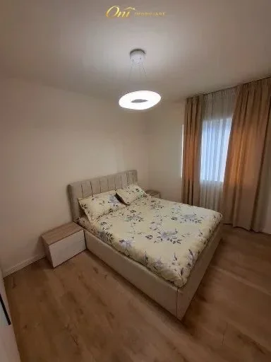 Tirane, jepet me qera apartament 2+1 Kati 4, 60 m² 600 € (QENDER)