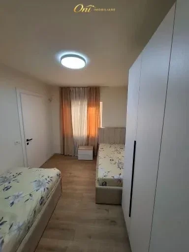 Tirane, jepet me qera apartament 2+1 Kati 4, 60 m² 600 € (QENDER)