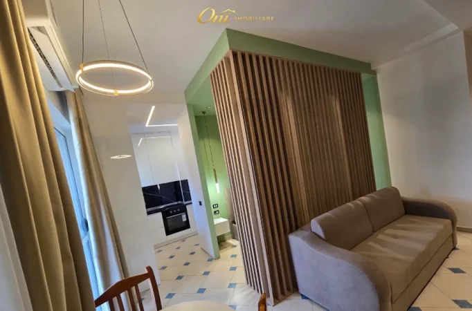 Tirane, jepet me qera garsonier Kati 3, 50 m² 380 € (PRANE BAR OSLO)