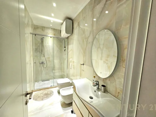 Tirane, jepet me qera apartament Kati 4, 126 m² 1.000 € 