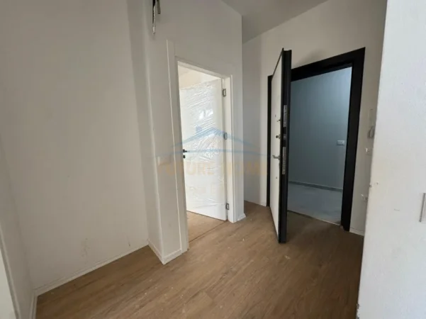 Tirane, shitet apartament 1+1+Ballkon Kati 3, 79 m² 158.000 € (Jordan Misja)