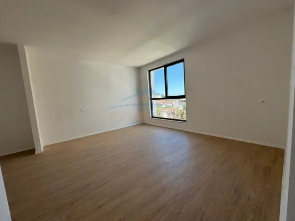 Tirane, shitet apartament 1+1+Ballkon Kati 3, 79 m² 158.000 € (Jordan Misja)