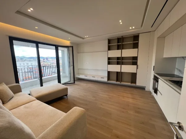 Tirane, jepet me qera apartament 1+1 Kati 9, 66 m² 700 € (Jordan Misja)