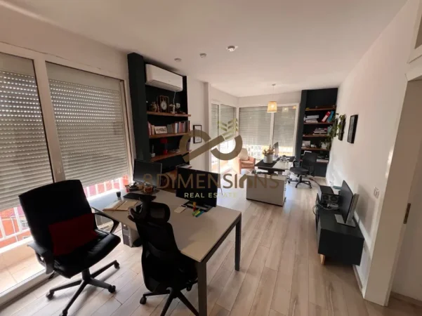 Tirane, jepet me qera zyre Kati 7, 70 m² 650 € (stadiumi dinamo)