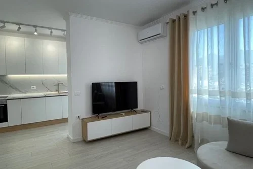 Tirane, jepet me qera apartament 1+1+Ballkon Kati 6, 82 m² 900 € (Rruga Sami Frasheri)