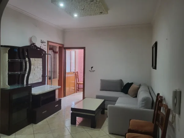Tirane, jepet me qera apartament 2+1 Kati 5, 70 m² 450 € (ASTIR)