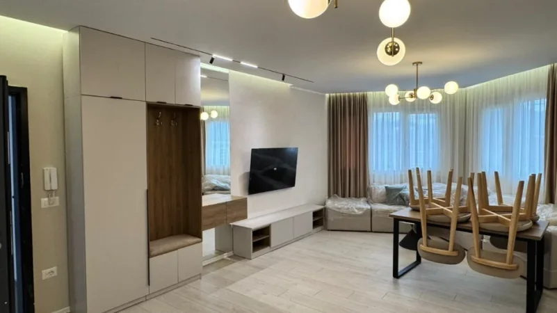 Tirane, jepet me qera apartament 2+1+Aneks+Ballkon Kati 9, 130 m² 700 € (astir , unaza e re , rruga teodor keko)
