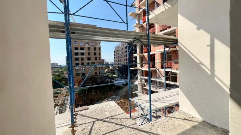 SHITET : 2+1+2📍Ish Fusha e Aviacionit (Mei's Residence) - 🔥Okazion 1400€/m²🔥172,000€ - Kati 10 - Sp.123m² || Pagese me keste✨️