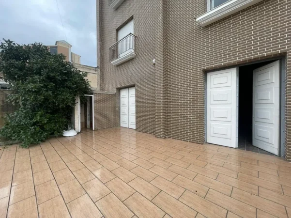 Vlore, shitet hotel Kati 2, 610 m² 400.000 € (Panaja)