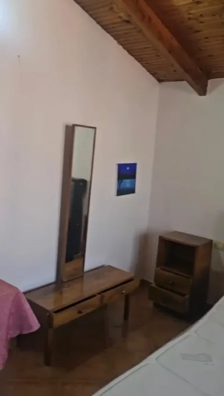 JEPET ME QERA 2+1 NE RRUGEN SIRI KODRA, PRANE HOTEL MERIDIAN , 450 EURO