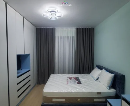 Tirane, jepet me qera apartament 2+1 Kati 2, 120 m² 1.200 € (liqeni i thate)