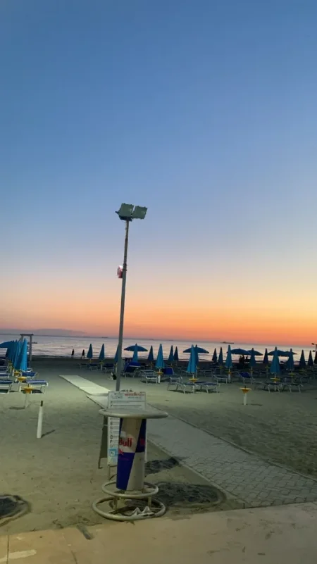Durres Plazh, jepet me qera apartament Kati 2, 45 m² 30 € (Plepa ,plazh Durres.)
