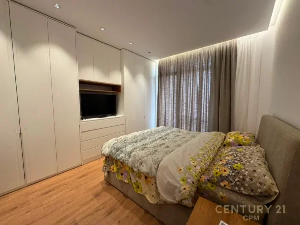 Tirane, jepet me qera apartament 1+1 Kati 6, 76 m² 650 € (bulevardi i ri)