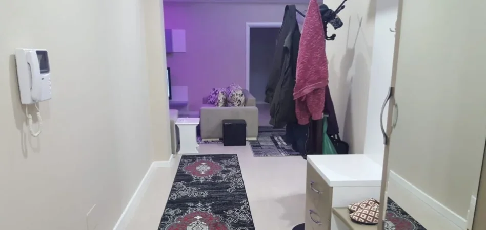 Tirane, shitet apartament 3+1 Kati 4, 155 m² 250.000 € (Casa Italia)