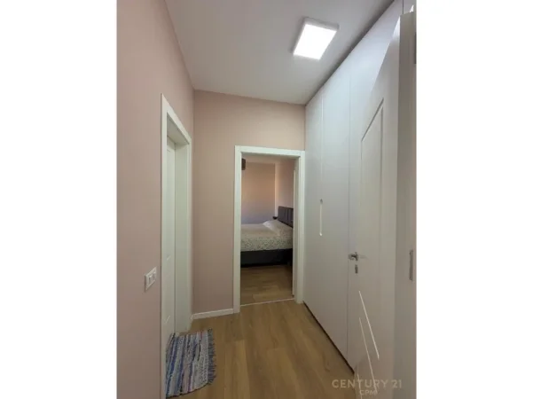 Tirane, shitet apartament 1+1 Kati 6, 69 m² 127.000 € (well)