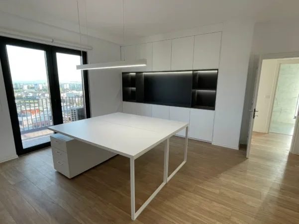 Tirane, jepet me qera zyre Kati 18, 124 m² 1.500 € (Tirana Garden Building , Rruga e Kavajës)