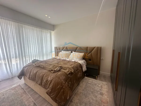 Tirane, jepet me qera Vile , 315 m² 3.500 € (PALMANOVA IBE)