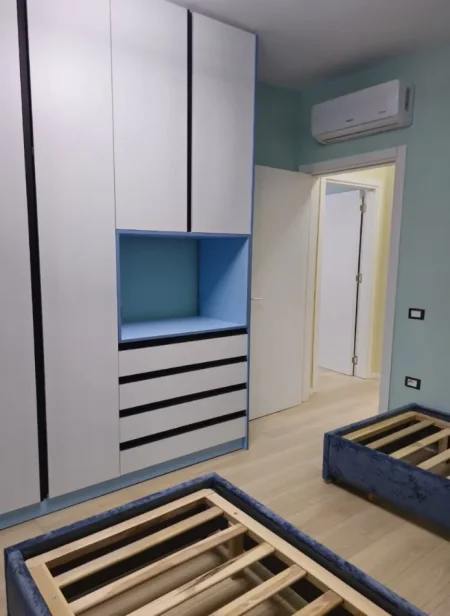 Tirane, jepet me qera apartament 2+1+Ballkon , 120 m² 1.200 € 