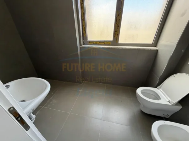 Tirane, jepet me qera Vile , 286 m² 2.500 € (GREEN VALLEY)