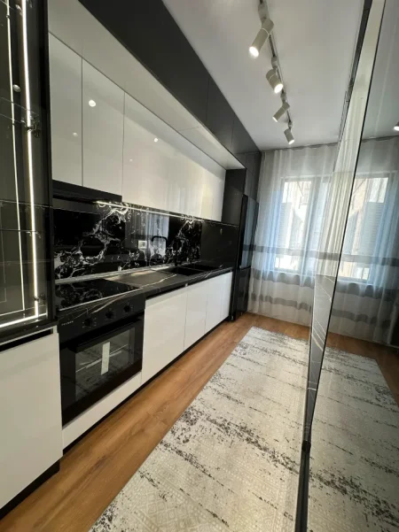 Tirane, shitet apartament 2+1+Aneks+Ballkon , 90 m² 158.000 € (kashar)