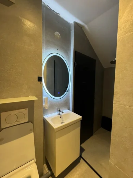 Tirane, jepet me qera garsonier Kati 0, 37 m² 400 € (RRUGA E DIBRES)