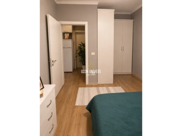 Tirane, jepet me qera apartament 1+1+Ballkon Kati 11, 70 m² 650 € (Komuna e Parisit)