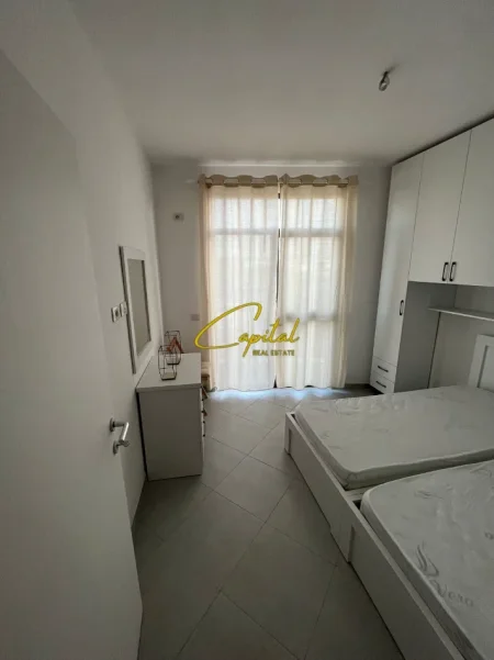 Tirane, jepet me qera apartament 1+1 Kati 7, 44 m² 420 € (RRUGA E DIBRES)