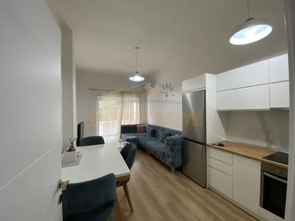 Qera, Apartament 1+1, Liqeni i Thatë, 500 €