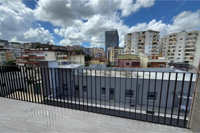 Tirane, jepet me qera apartament 2+1 Kati 4, 115 m² 1.800 € (Kompleksi Altana. Shushica, Tiranë.)