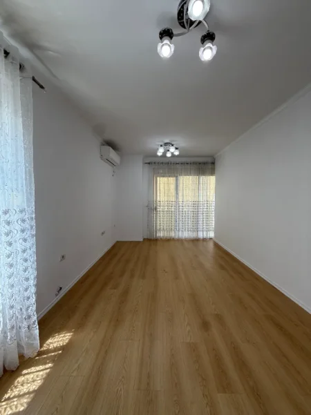 Tirane, shitet apartament 2+1 Kati 2, 89 m² , 13.500.000 LEKE (FRESK, RRUGA E DAJTIT)