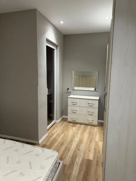 Tirane, jepet me qera apartament 1+1 Kati 9, 70 m² 450 € (ASTIR)