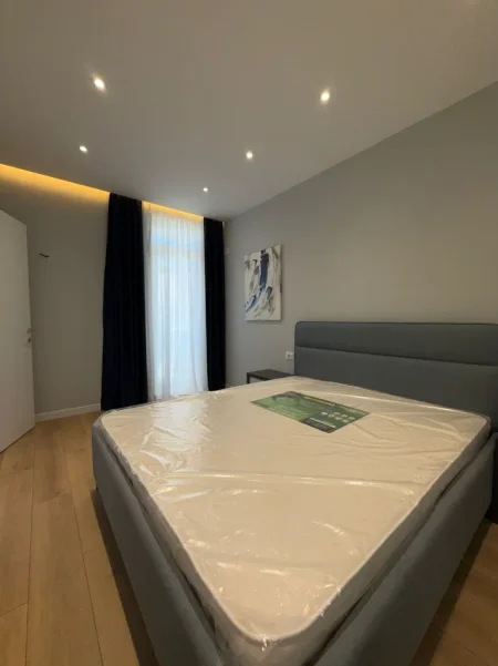 Tirane, shitet apartament 1+1 Kati 9, 57 m² 189.000 € (Myslym Shyri)