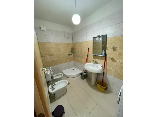 Durres, shitet apartament 2+1 Kati 2, 73 m² 245.000 € (Vila Zogut)