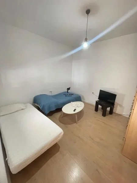 Tirane, jepet me qera apartament 2+1 Kati 2, 90 m² 500 € (SELITE)