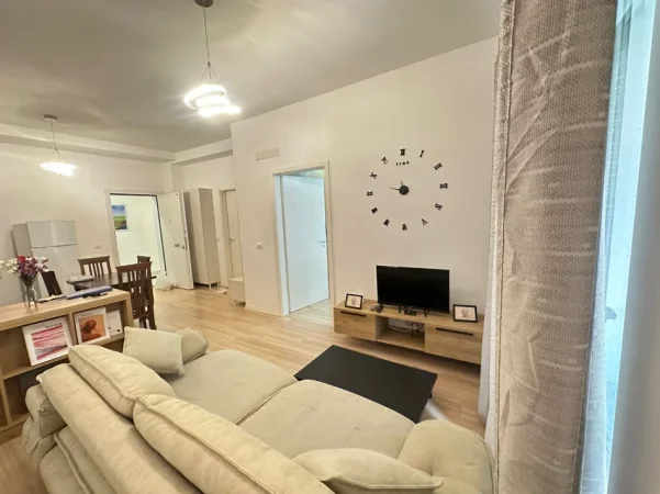 Tirane, jepet me qera apartament 1+1 Kati 3, 60 m² 450 € (jordan misja)