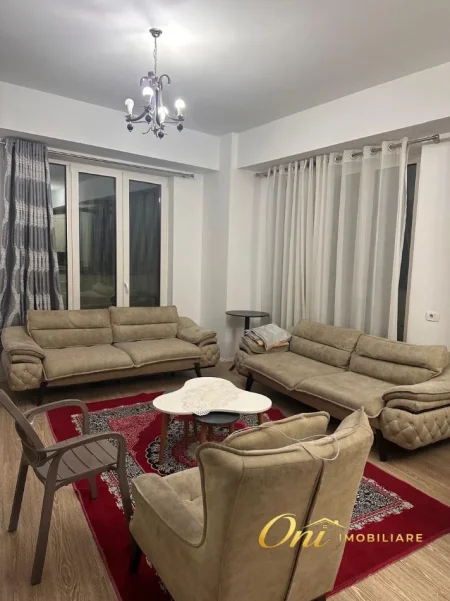 Tirane, shitet apartament 3+1 Kati 4, 180 m² 400.000 € (KOMPLEKSI MAGNET)