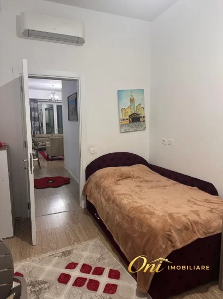 Tirane, shitet apartament 3+1 Kati 4, 180 m² 400.000 € (KOMPLEKSI MAGNET)