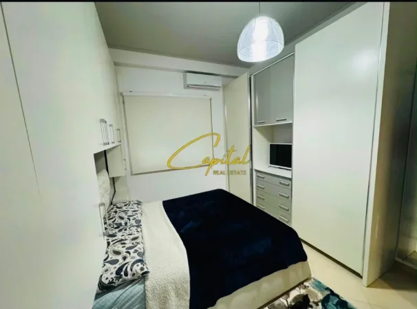 Tirane, jepet me qera apartament 1+1 Kati 1, 70 m² 650 € (KODRA E DIELLIT)