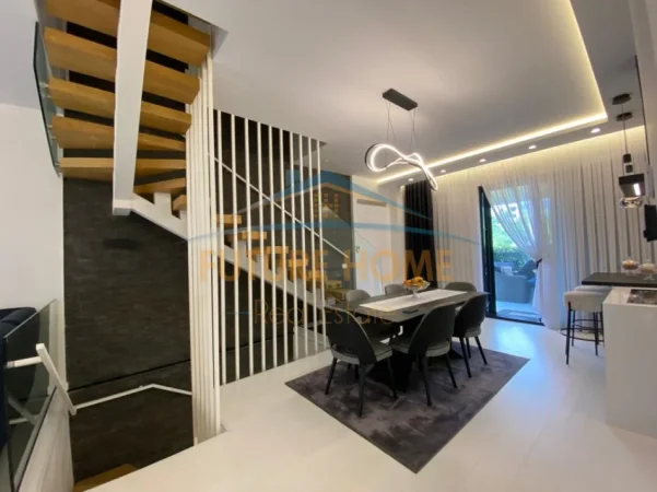 SHITET TRIPLEX 4+1+POST , NE GREY STONE RESIDENCE,LIQENI THATE