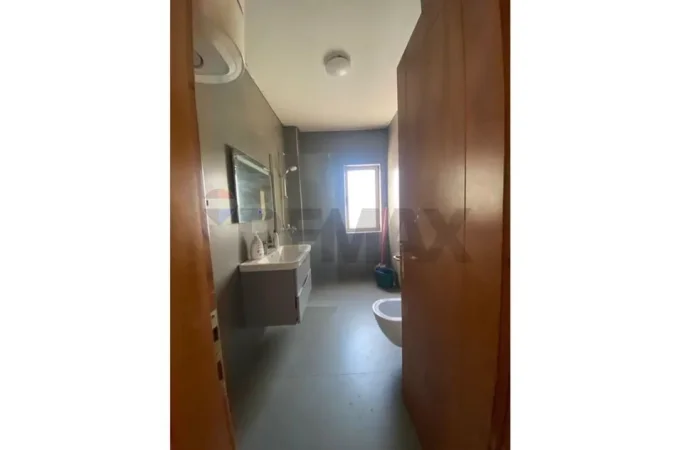Tirane, shitet apartament , 103 m² 215.000 € 