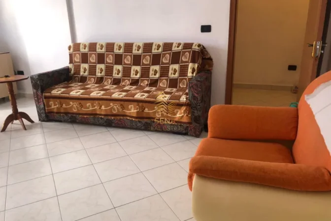 Tirane, jepet me qera apartament 1+1+Ballkon Kati 9, 60 m² 400 € (Rruga e Kavajes)