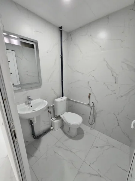 Tirane, shitet dyqan Kati -1, 48 m² 99.000 € (Komuna e Parisit)