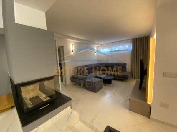 Tirane, shitet apartament duplex Dublex Kati 1, 700.000 € (Liqeni i Thate)